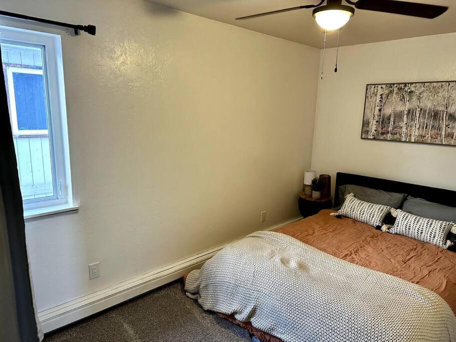 Comfortable 2Br Apt Central Fairbanks Extérieur photo